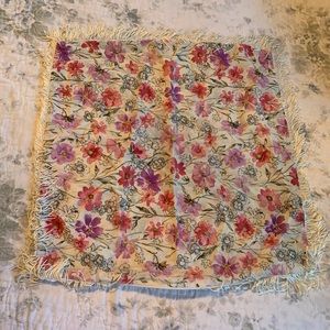 Cottage Style accent pillow cover with Fringe